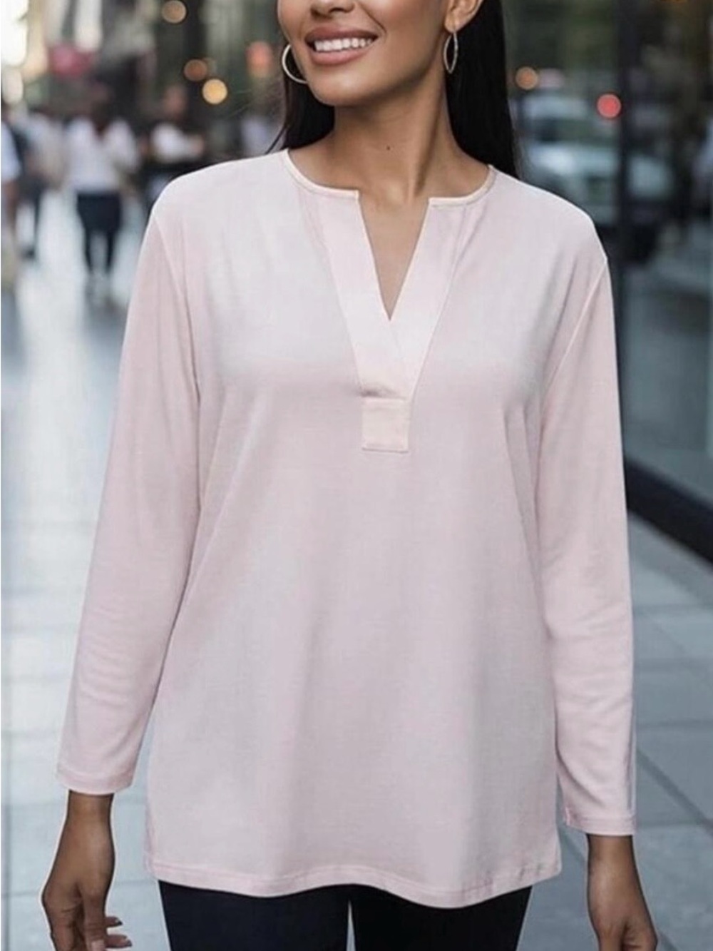 Banana Republic Pale Pink V-Notch Long Sleeve Top